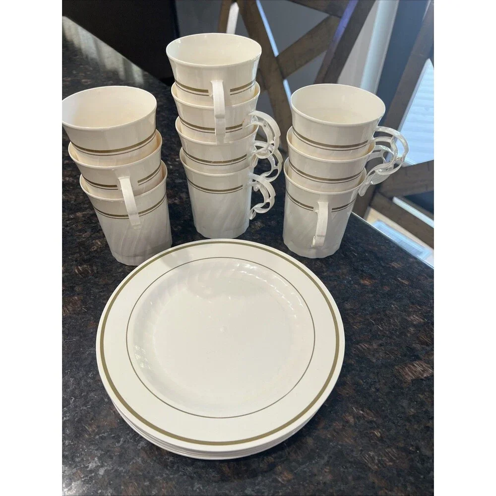 8 oz Ivory Masterpiece Cup and Plate Set